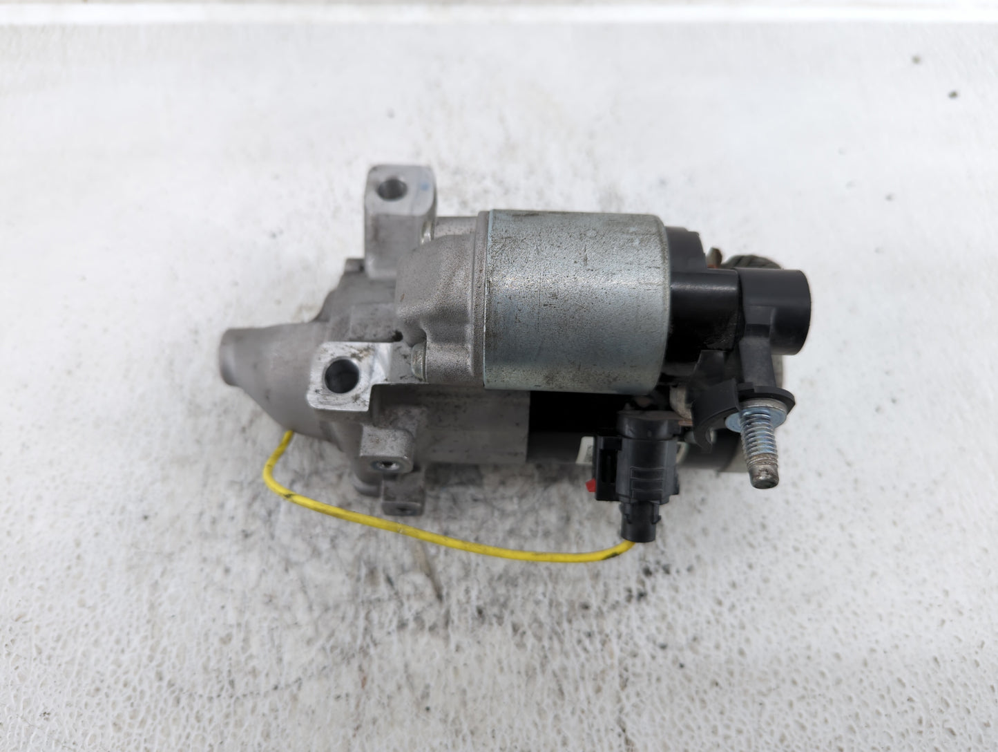 2019-2021 Chevrolet Silverado 1500 Car Starter Motor Solenoid OEM P/N:12694627 Fits Fits 2019 2020 2021 OEM Used Auto Parts 