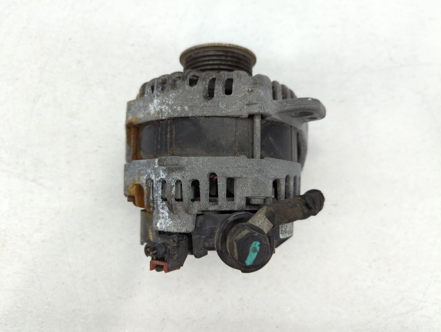 2019-2022 Chevrolet Silverado 1500 Alternator Replacement Generator Charging Assembly Engine OEM P/N:13536551 Fits OEM Used 