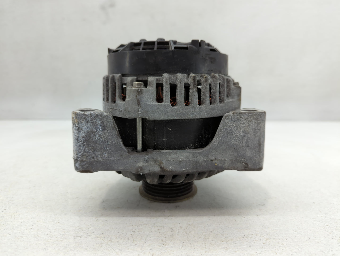2019-2022 Chevrolet Silverado 1500 Alternator Replacement Generator Charging Assembly Engine OEM P/N:13536551 Fits OEM Used 