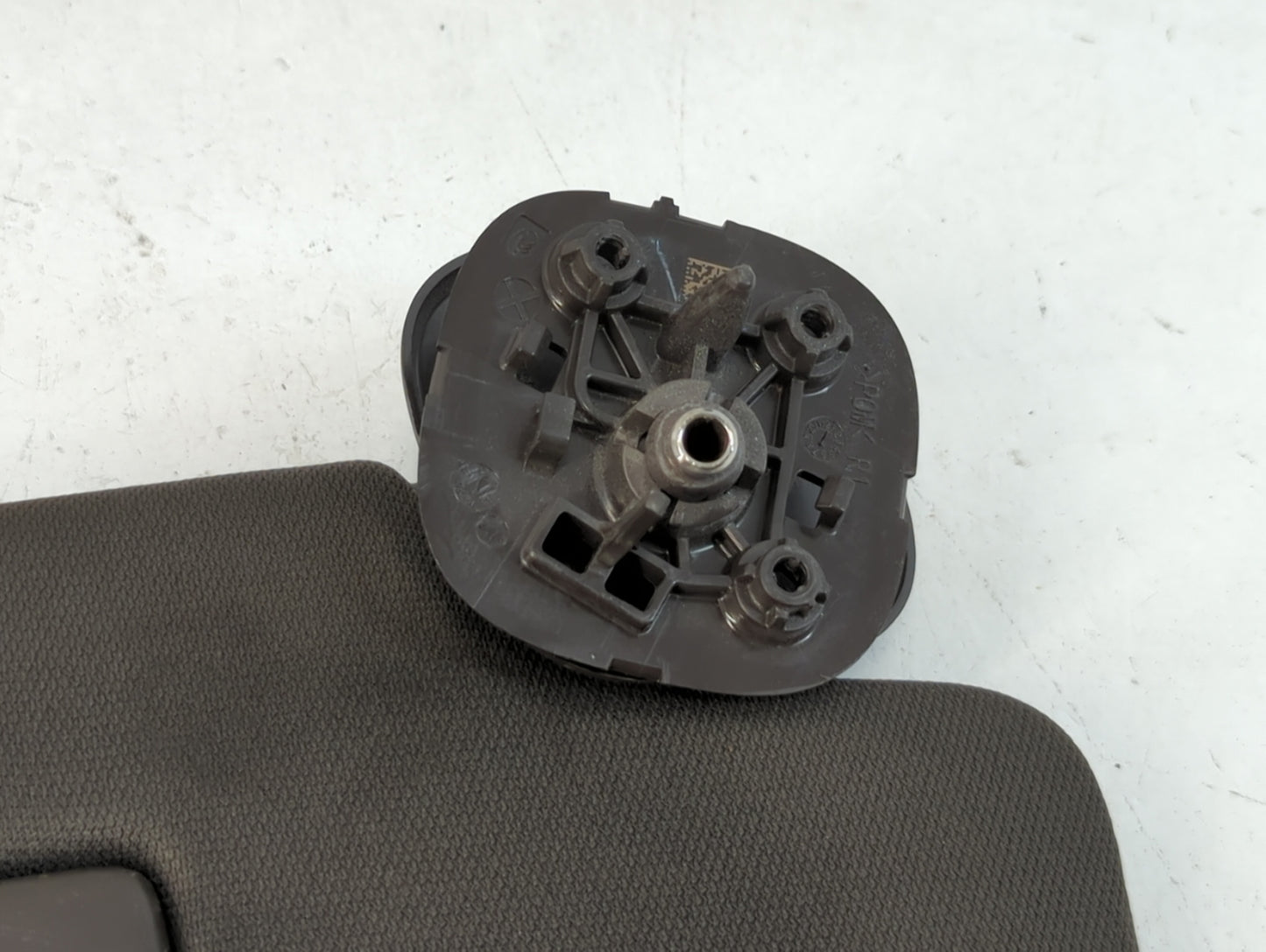2019-2022 Chevrolet Silverado 1500 Sun Visor Shade Replacement Passenger Right Mirror Fits Fits 2019 2020 2021 2022 OEM Used