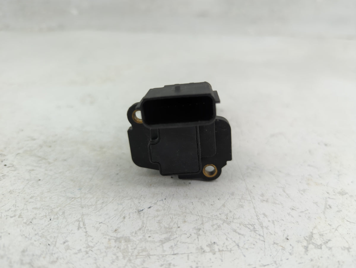 Chevrolet Silverado 2500 Mass Air Flow Meter Maf Sensor 1396871 - Oemusedautoparts1.com