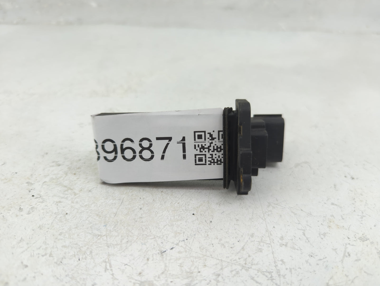Chevrolet Silverado 2500 Mass Air Flow Meter Maf - Oemusedautoparts1.com