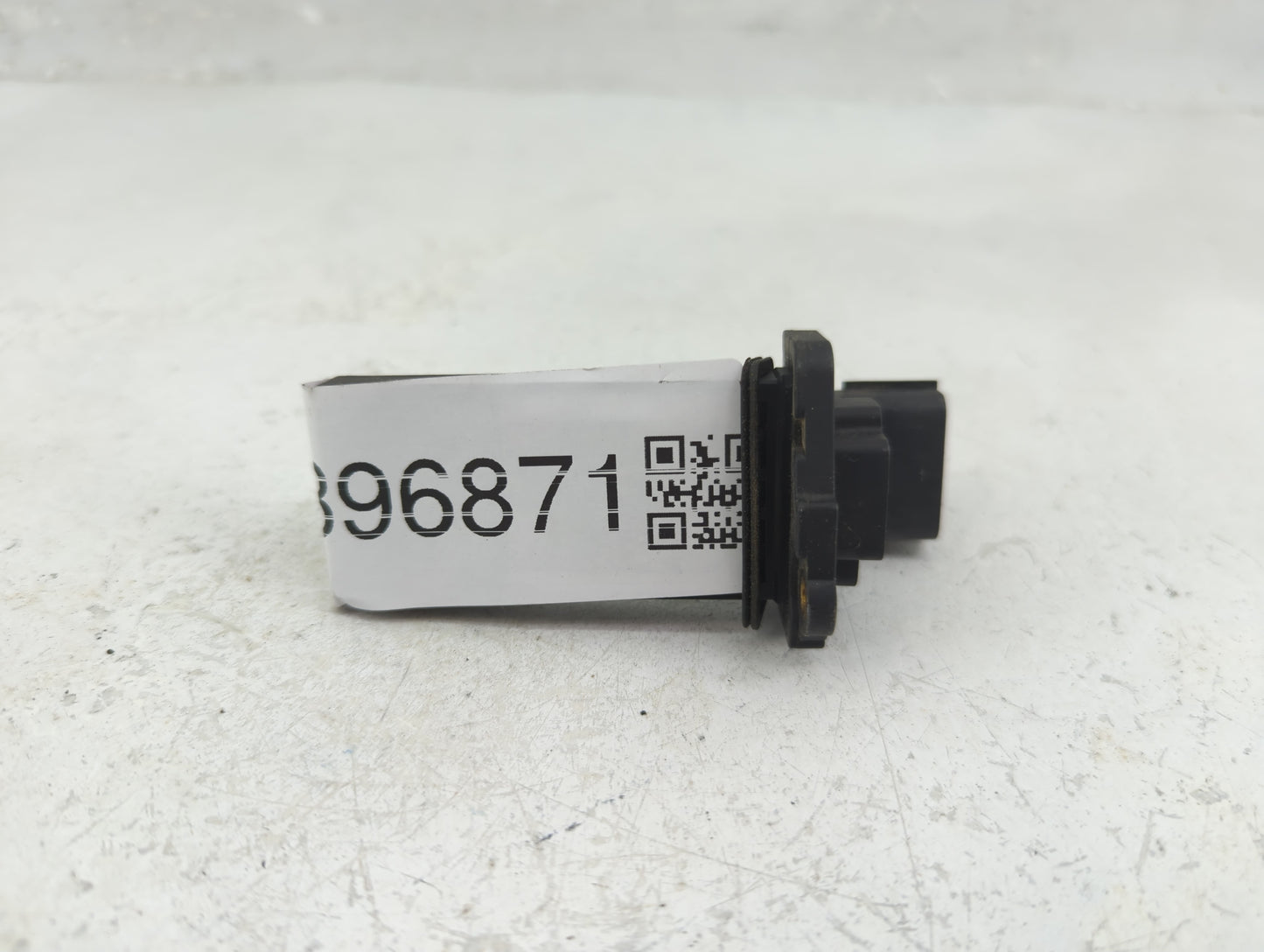 Chevrolet Silverado 2500 Mass Air Flow Meter Maf - Oemusedautoparts1.com