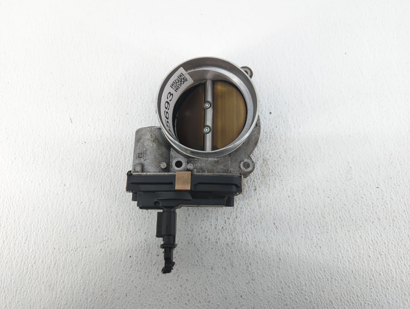 2020 Chevrolet Silverado 2500 Throttle Body P/N:12678312 12678223, 12620263 Fits Fits 2014 2015 2016 2017 2018 2019 2021 202