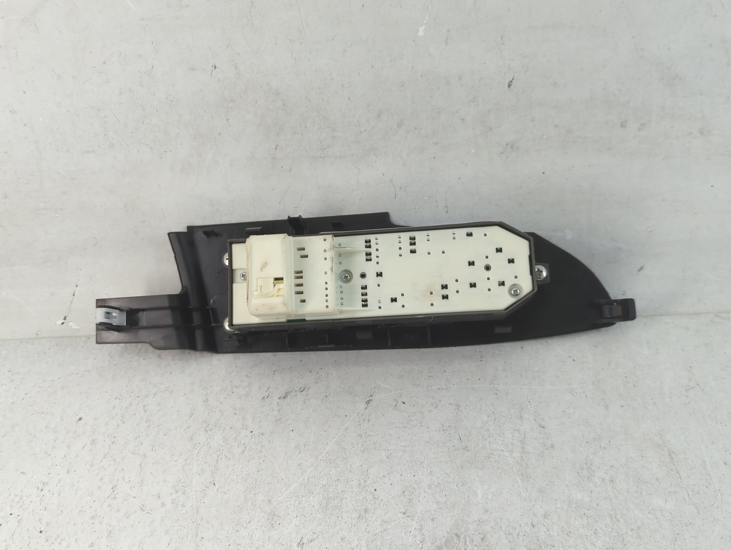 2020 Chevrolet Silverado 2500 Master Power Window Switch Replacement Driver Side Left P/N:74232-02E70 Fits OEM Used Auto Par