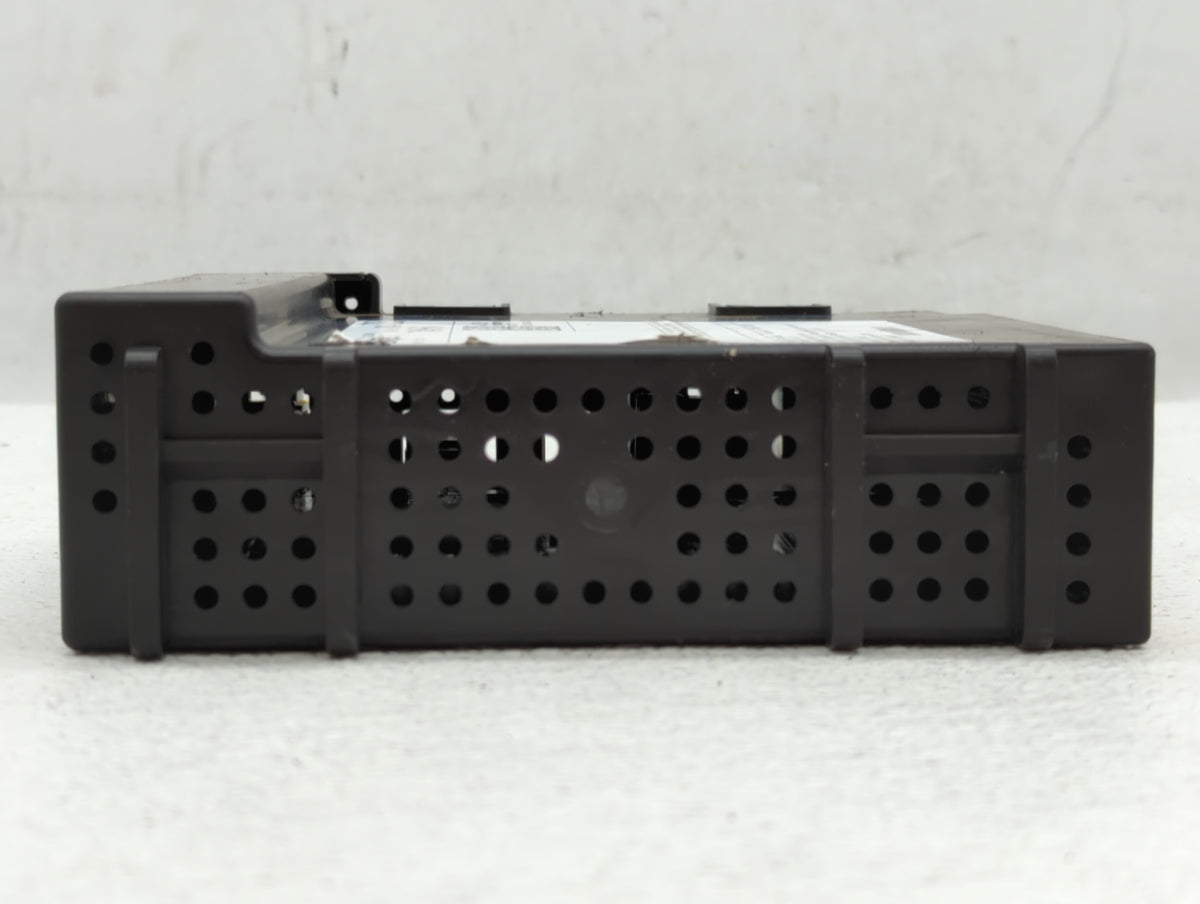 Chevrolet Silverado 2500 Hd Am Fm Cd Player Radio Receiver - Oemusedautoparts1.com