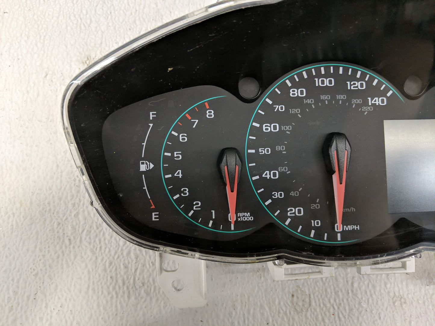 2017-2019 Chevrolet Sonic Instrument Cluster Speedometer Gauges P/N:42574339 Fits Fits 2017 2018 2019 OEM Used Auto Parts - 