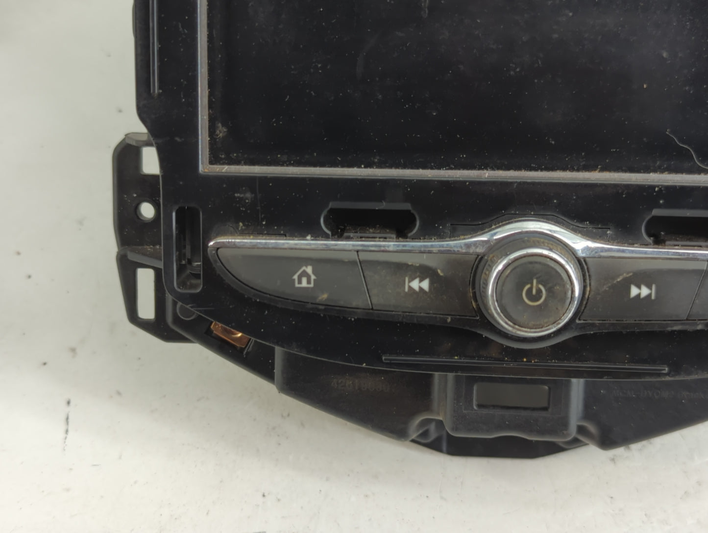 2020 Chevrolet Sonic Radio AM FM Cd Player Receiver Replacement P/N:84691596 Fits OEM Used Auto Parts - Oemusedautoparts1.co