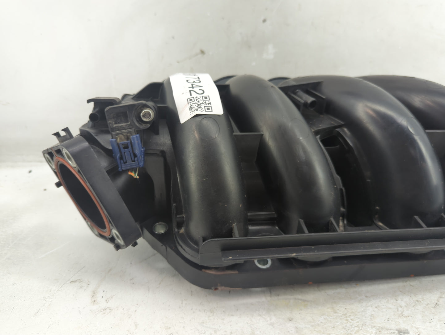 2012-2019 Chevrolet Sonic Air Intake Manifold Fits Fits 2012 2013 2014 2015 2016 2017 2018 2019 2020 2021 OEM Used Auto Part