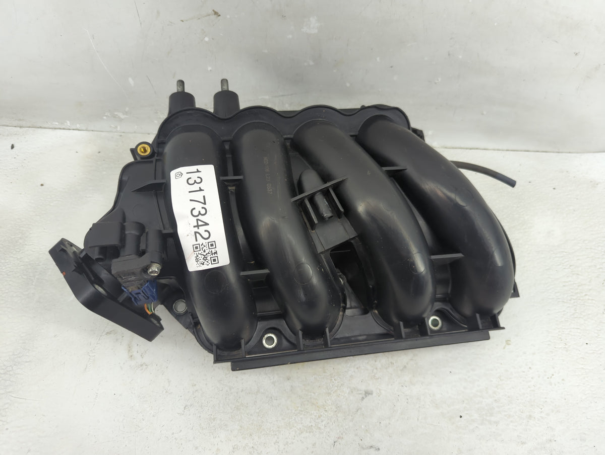 2012-2019 Chevrolet Sonic Air Intake Manifold Fits Fits 2012 2013 2014 2015 2016 2017 2018 2019 2020 2021 OEM Used Auto Part