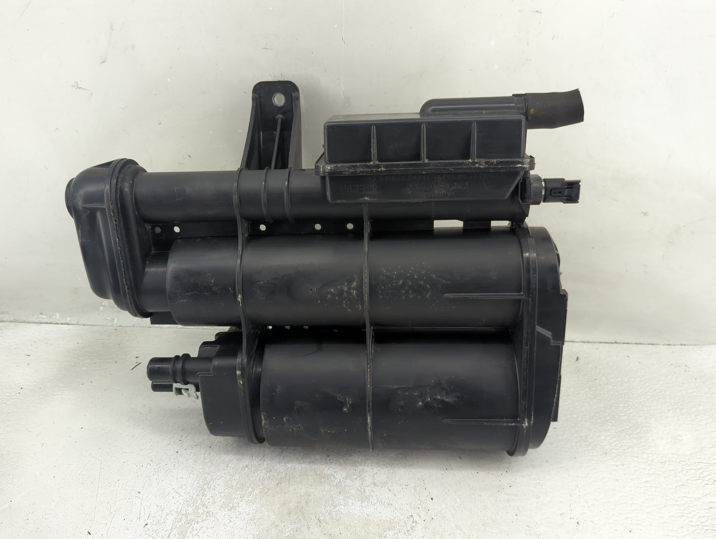 2020 Chevrolet Sonic Fuel Vapor Charcoal Canister - Oemusedautoparts1.com