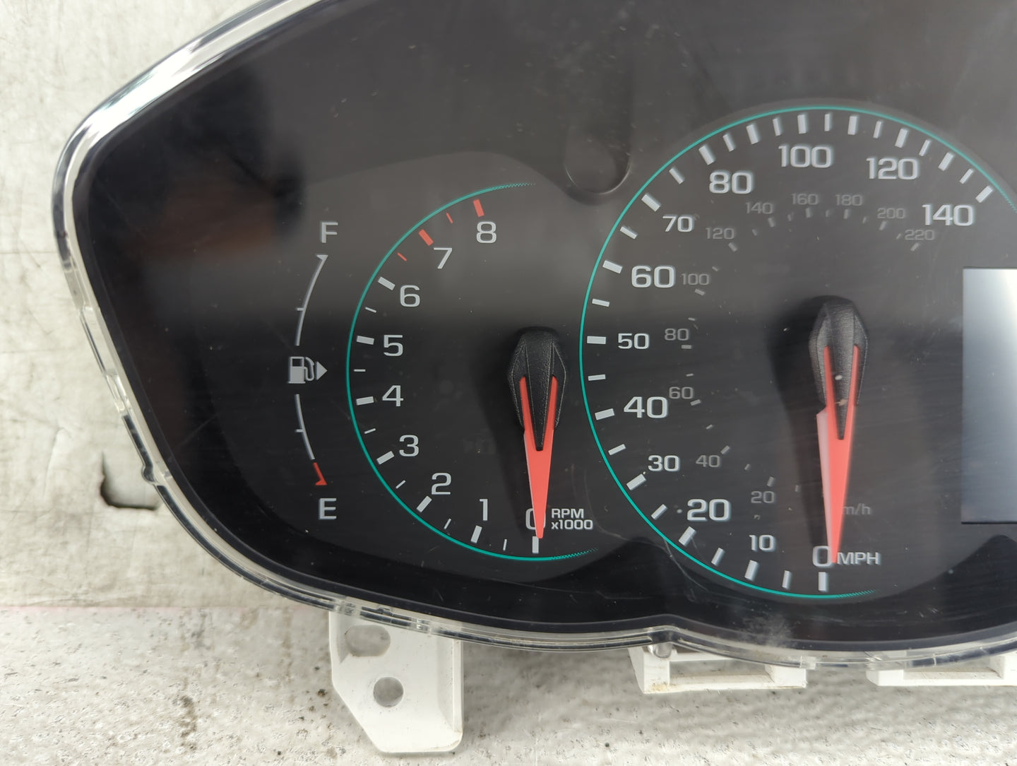 2017-2019 Chevrolet Sonic Instrument Cluster Speedometer Gauges P/N:42693977 7110500000000X, 688437714 Fits Fits 2017 2018 2