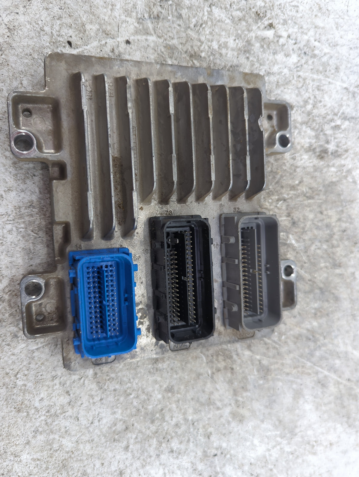2017-2019 Chevrolet Sonic PCM Engine Control Computer ECU ECM PCU OEM P/N:12698131 12692201 Fits 2017 2018 2019 2020 2021 OE