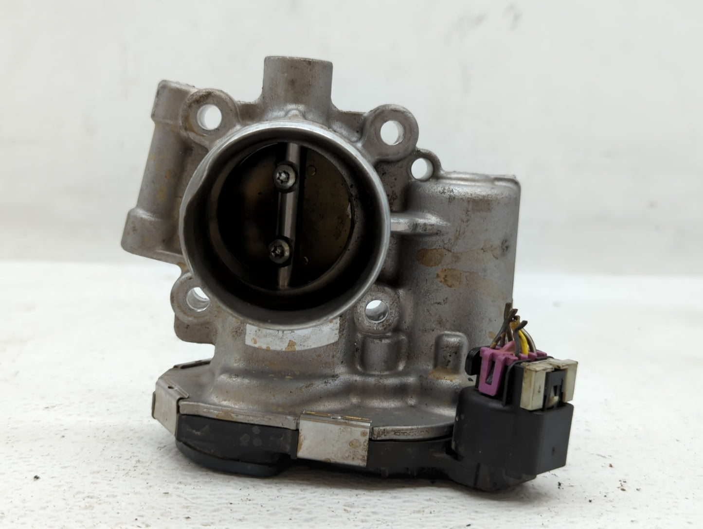 2012-2019 Chevrolet Sonic Throttle Body P/N:55581662 55565489 Fits Fits 2011 2012 2013 2014 2015 2016 2017 2018 2019 2020 20