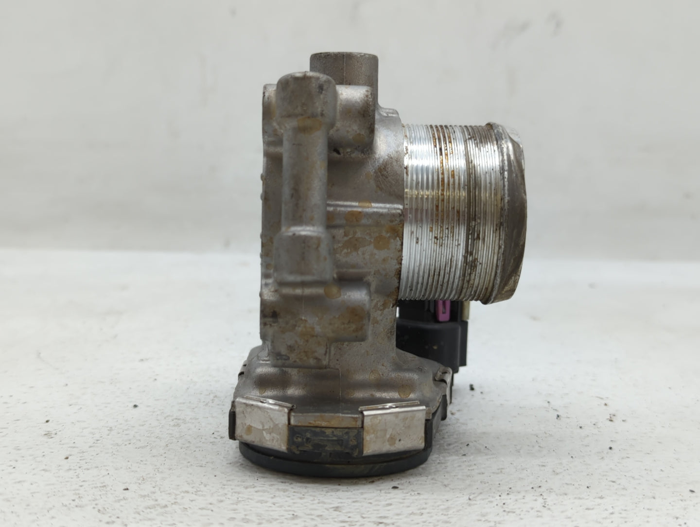 2012-2019 Chevrolet Sonic Throttle Body P/N:55581662 55565489 Fits Fits 2011 2012 2013 2014 2015 2016 2017 2018 2019 2020 20