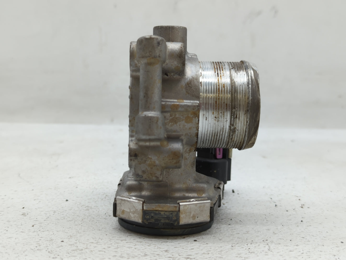 2012-2019 Chevrolet Sonic Throttle Body P/N:55581662 55565489 Fits Fits 2011 2012 2013 2014 2015 2016 2017 2018 2019 2020 20