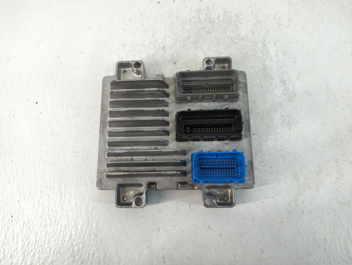 2017-2019 Chevrolet Sonic PCM Engine Control Computer ECU ECM PCU OEM P/N:12698131 E78 Fits Fits 2017 2018 2019 2020 2021 OE