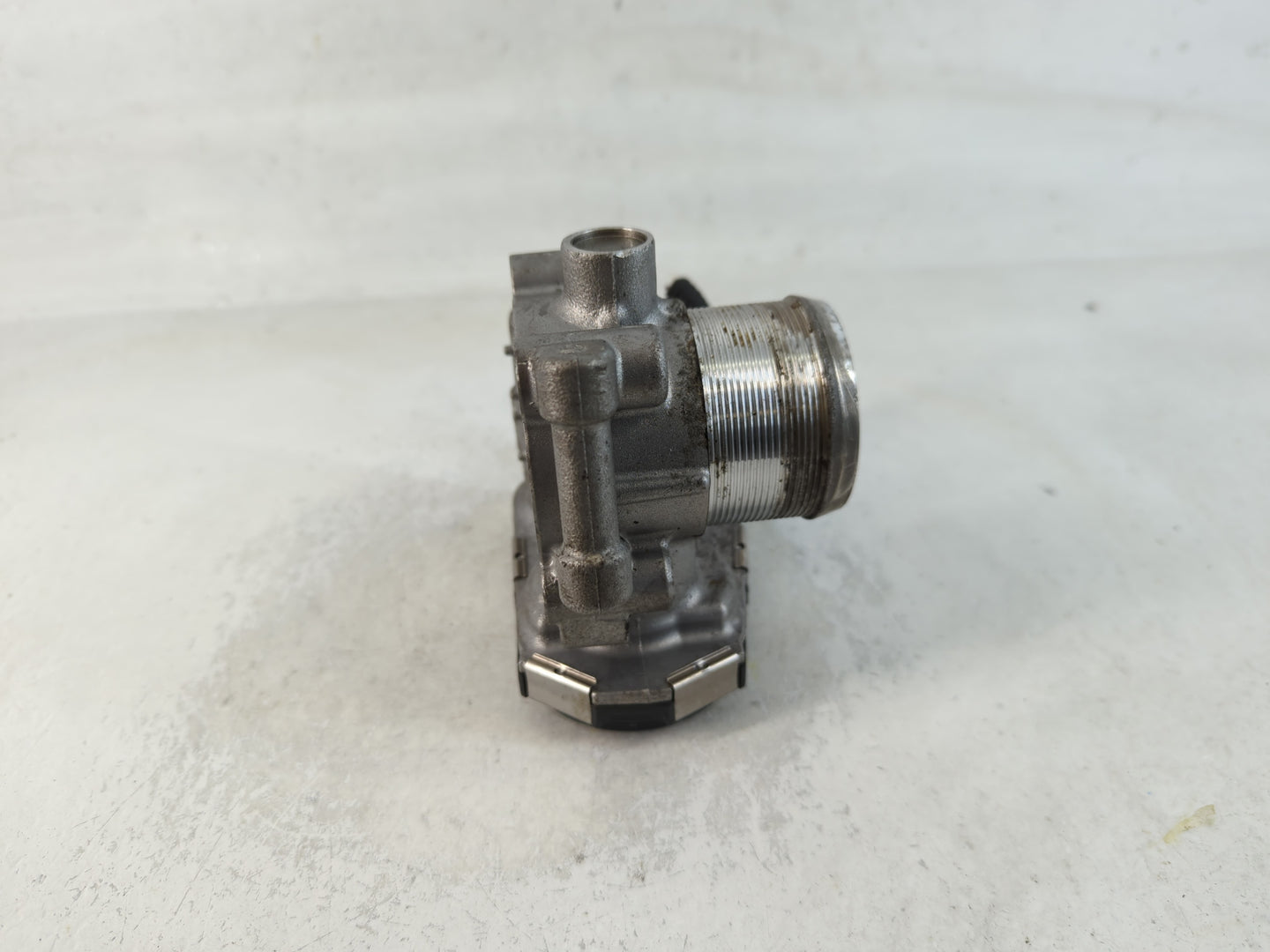 2012-2019 Chevrolet Sonic Throttle Body P/N:0 280 750 499 55 565 489 Fits OEM Used Auto Parts - Oemusedautoparts1.com
