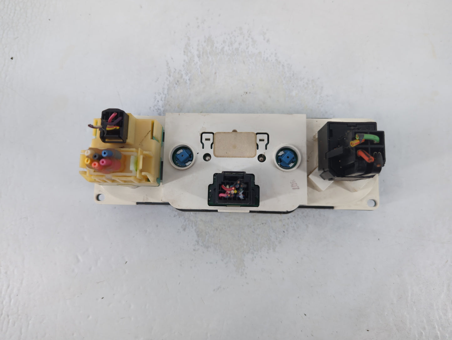 2017-2019 Chevrolet Sonic Climate Control Module Temperature AC/Heater Replacement P/N:486 Fits Fits 2017 2018 2019 OEM Used
