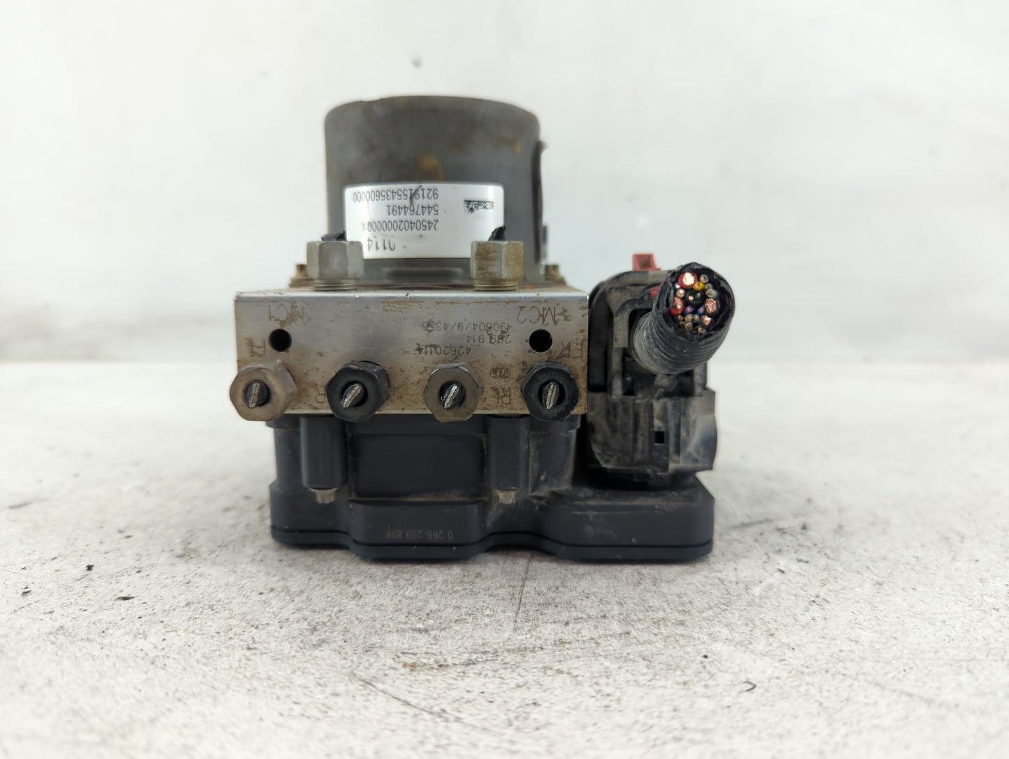 2019-2022 Chevrolet Spark ABS Pump Control Module Replacement P/N:544764491 Fits Fits 2019 2020 2021 2022 OEM Used Auto Part