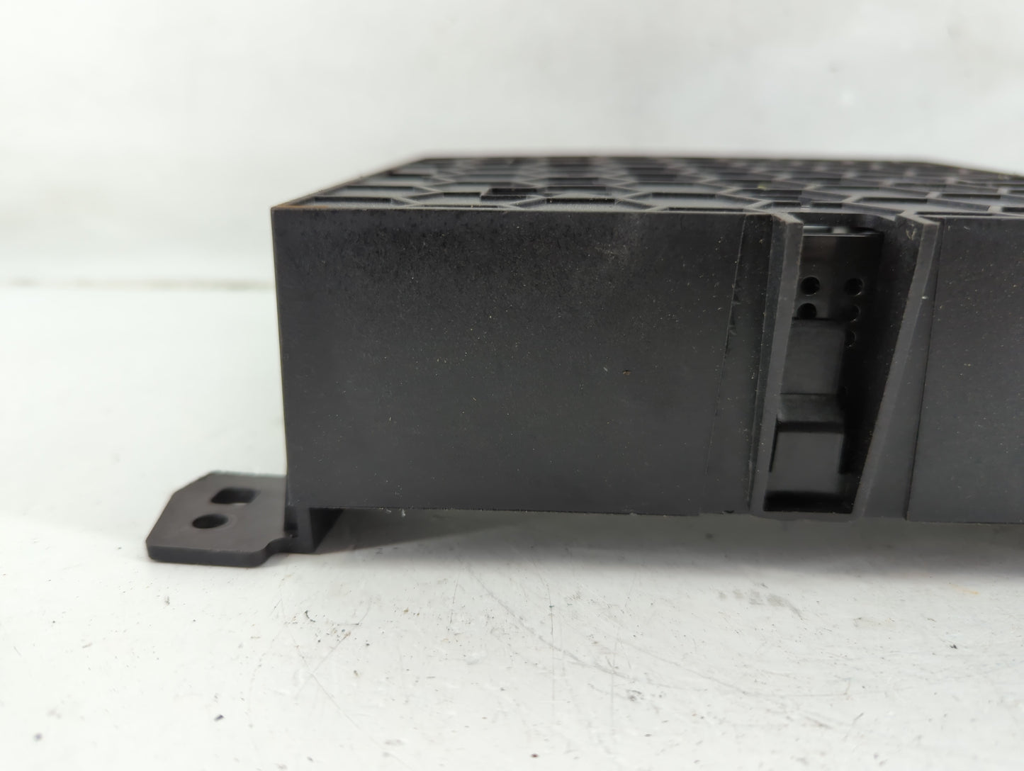 2020-2022 Chevrolet Spark Radio AM FM Cd Player Receiver Replacement P/N:42724500 Fits Fits 2020 2021 2022 OEM Used Auto Par