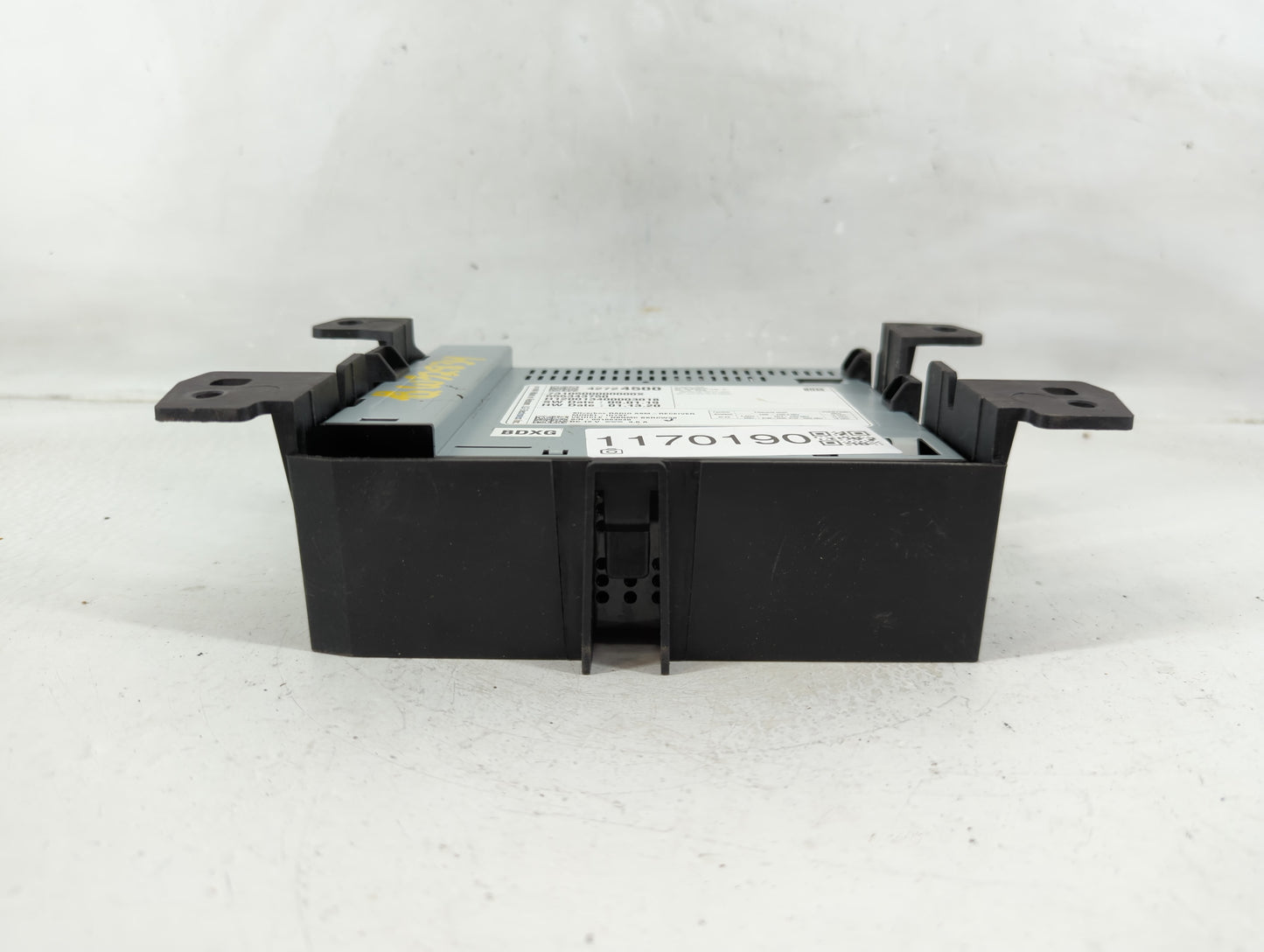 2020-2022 Chevrolet Spark Radio AM FM Cd Player Receiver Replacement P/N:42724500 Fits Fits 2020 2021 2022 OEM Used Auto Par