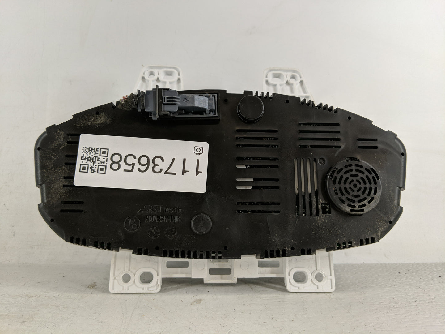 2019-2021 Chevrolet Spark Instrument Cluster Speedometer Gauges P/N:42680492 Fits Fits 2019 2020 2021 OEM Used Auto Parts - 