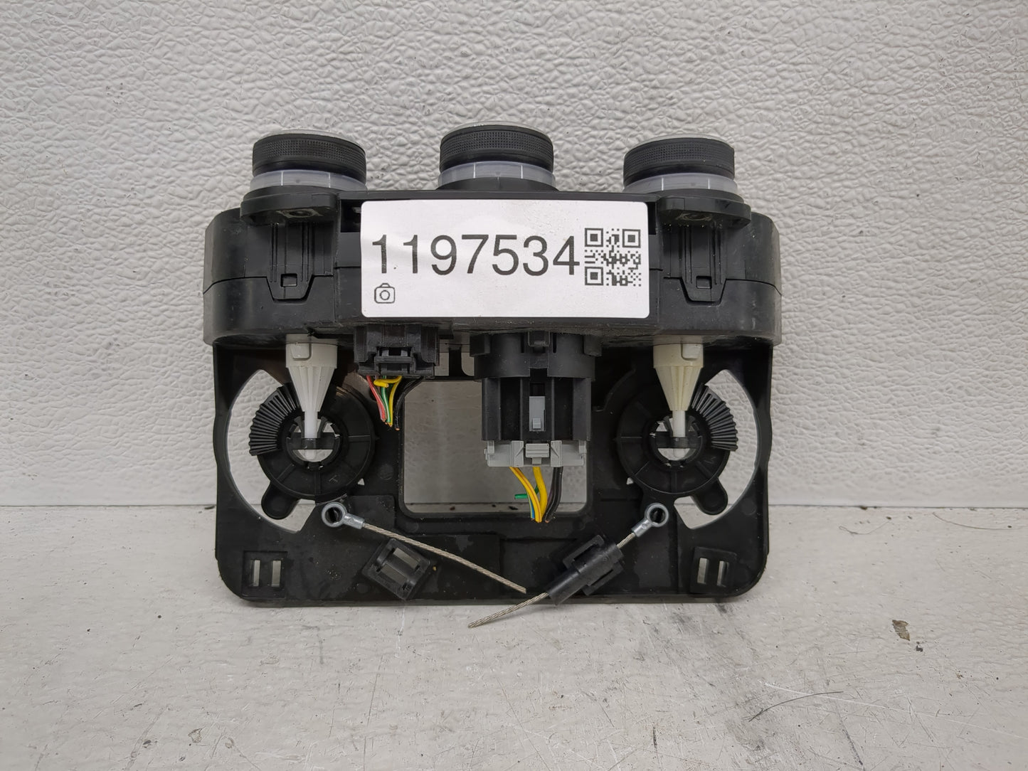 2019-2022 Chevrolet Spark Climate Control Module Temperature AC/Heater Replacement P/N:42620151 Fits Fits 2019 2020 2021 202
