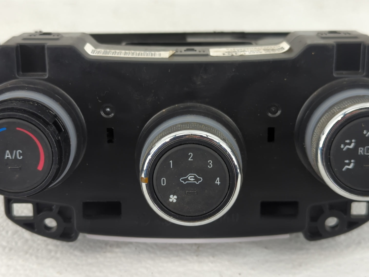 2019-2022 Chevrolet Spark Climate Control Module Temperature AC/Heater Replacement P/N:42620151 Fits Fits 2019 2020 2021 202