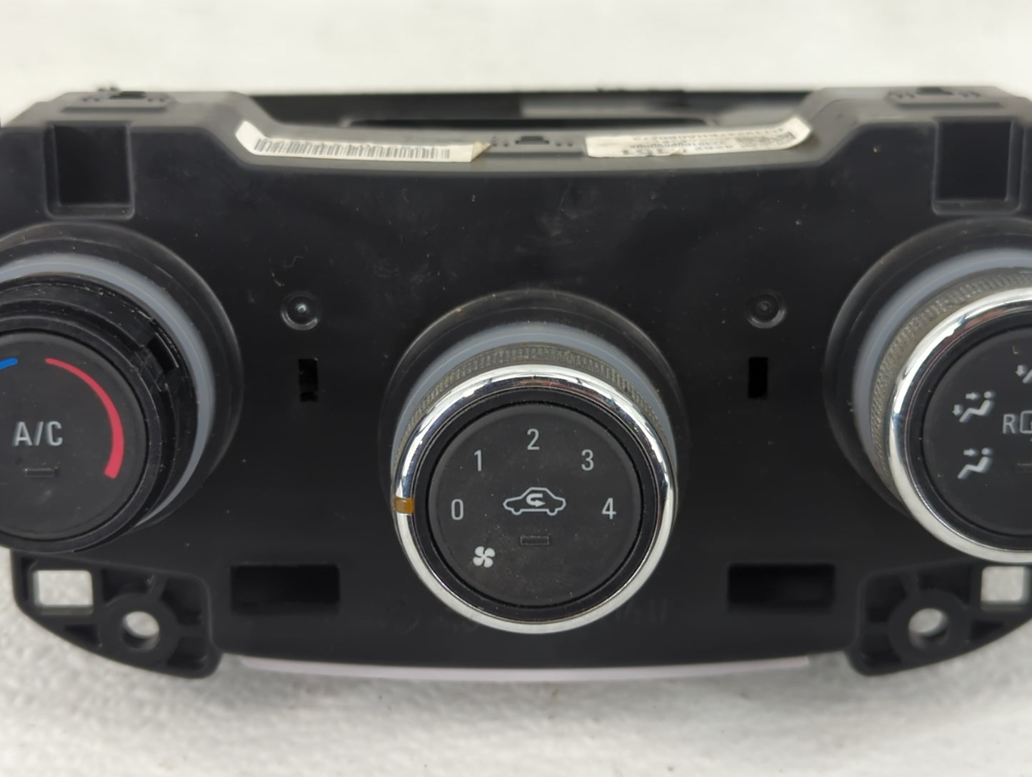 2019-2022 Chevrolet Spark Climate Control Module Temperature AC/Heater Replacement P/N:42620151 Fits Fits 2019 2020 2021 202