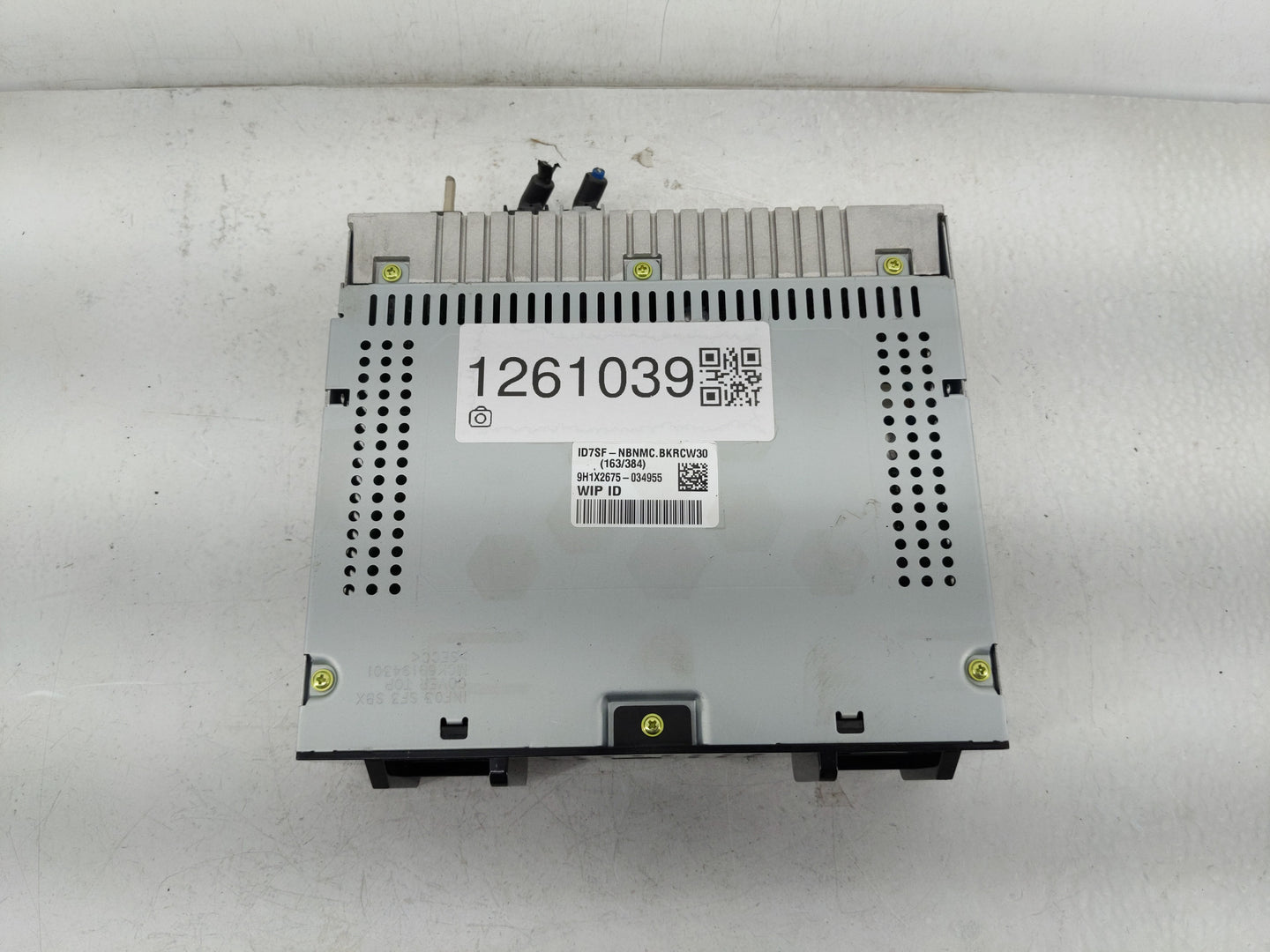 2020-2022 Chevrolet Spark Radio AM FM Cd Player Receiver Replacement P/N:42724500 Fits Fits 2020 2021 2022 OEM Used Auto Par