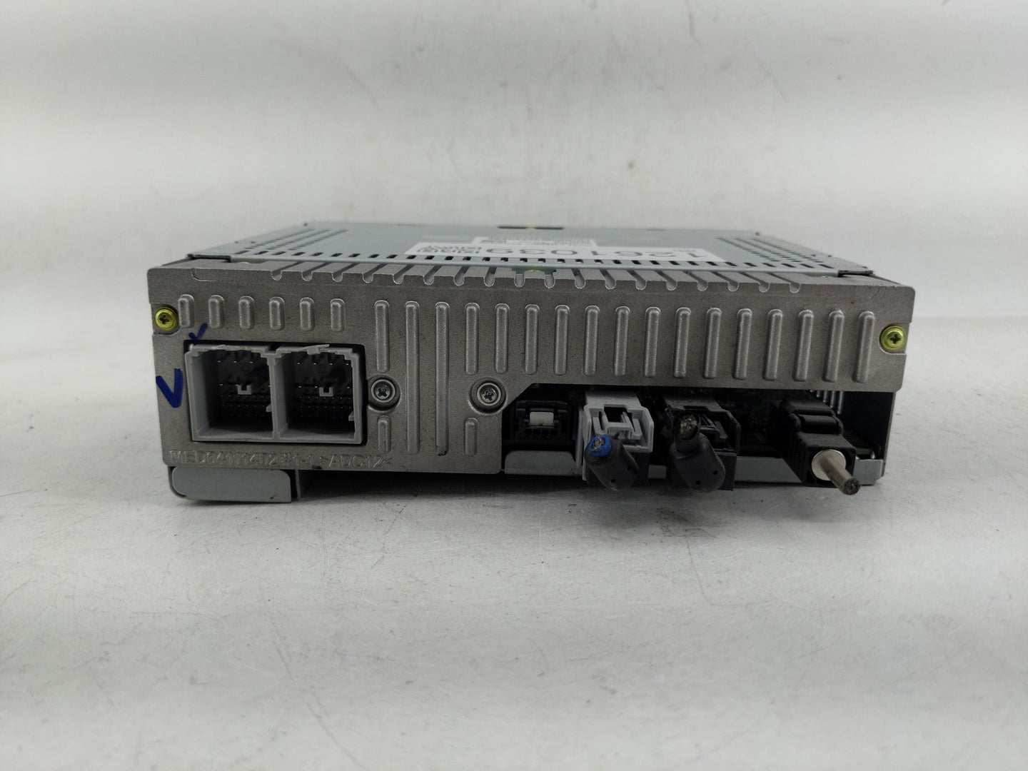2020-2022 Chevrolet Spark Radio AM FM Cd Player Receiver Replacement P/N:42724500 Fits Fits 2020 2021 2022 OEM Used Auto Par