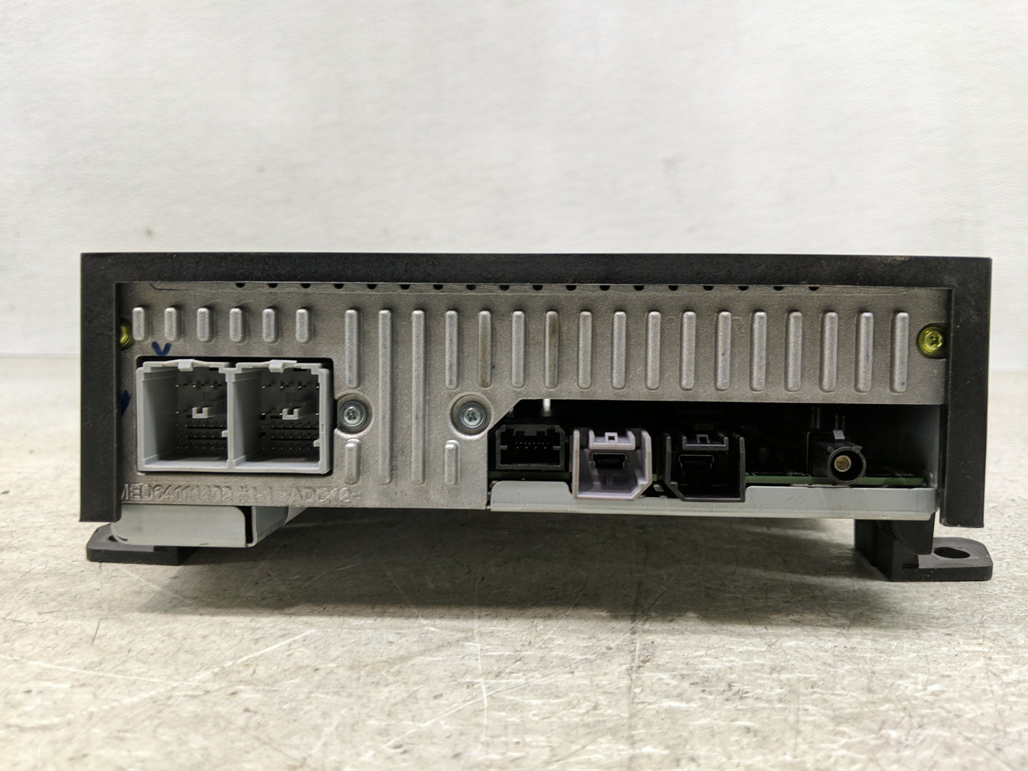 2020-2022 Chevrolet Spark Radio AM FM Cd Player Receiver Replacement P/N:42724500 Fits Fits 2020 2021 2022 OEM Used Auto Par