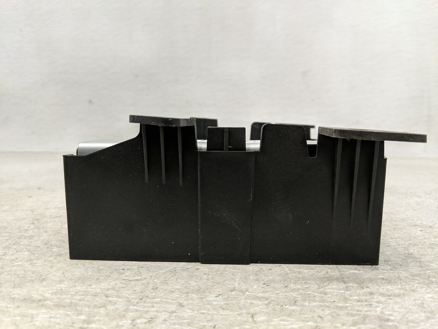 2020-2022 Chevrolet Spark Radio AM FM Cd Player Receiver Replacement P/N:42724500 Fits Fits 2020 2021 2022 OEM Used Auto Par