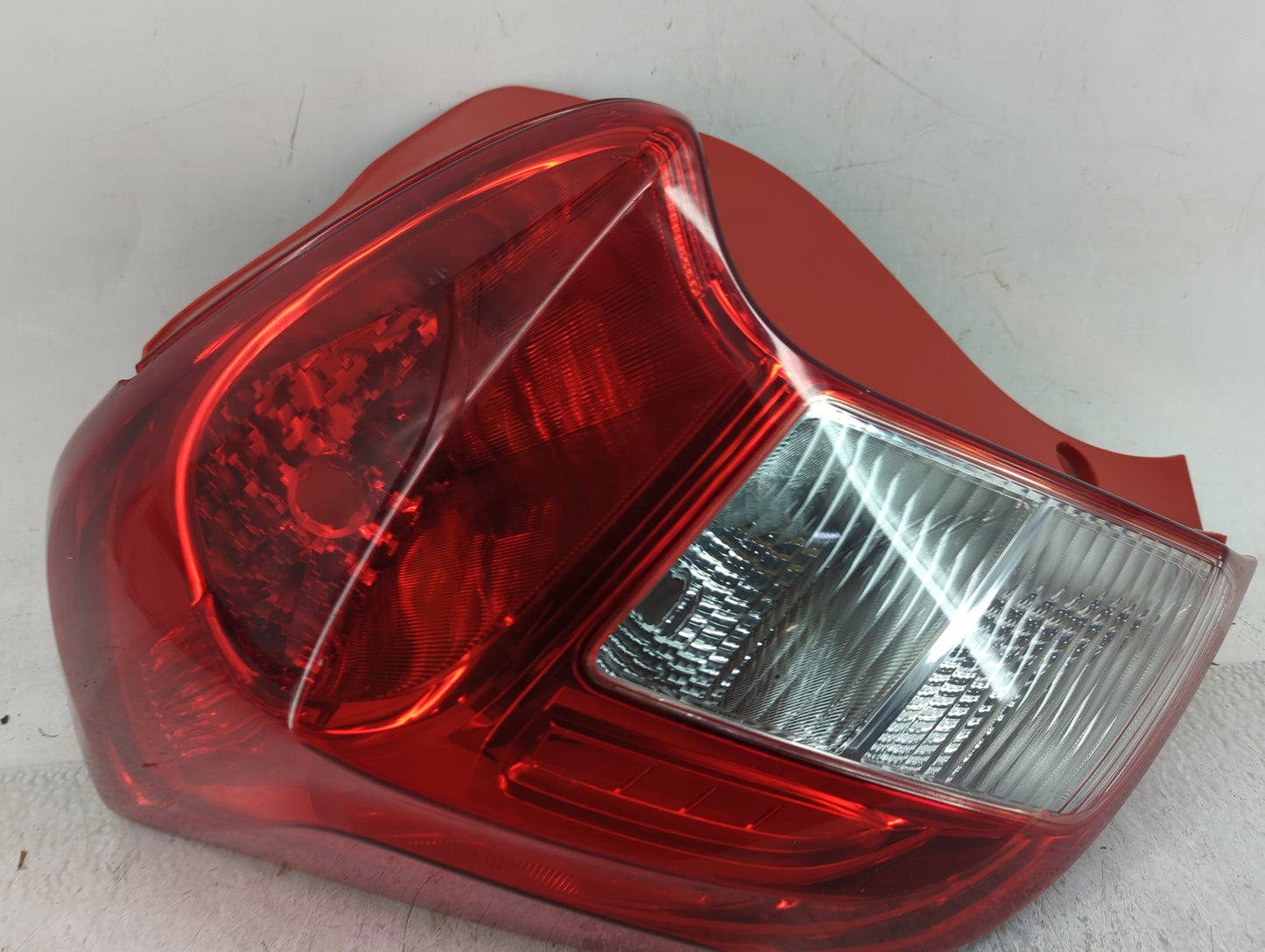 2018-2022 Chevrolet Spark Tail Light Assembly Driver Left OEM P/N:42607403 Fits Fits 2018 2019 2020 2021 2022 OEM Used Auto 