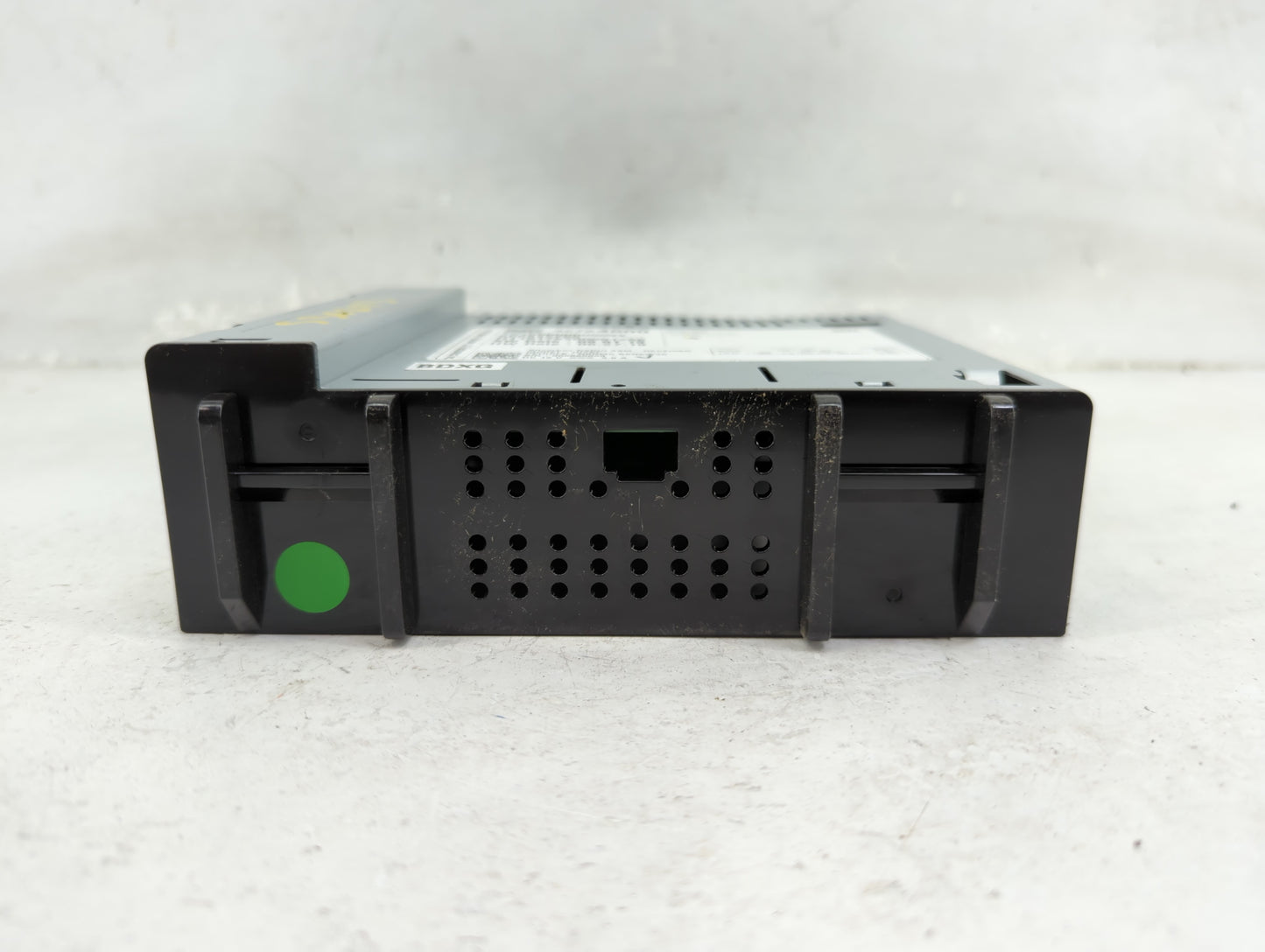 2020-2022 Chevrolet Spark Radio AM FM Cd Player Receiver Replacement P/N:42724500 555343750 Fits Fits 2020 2021 2022 OEM Use