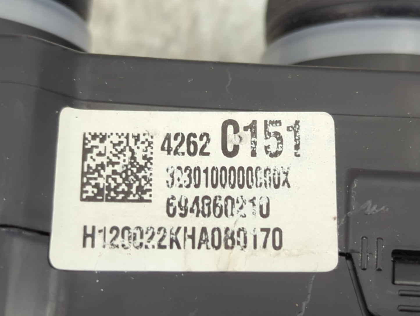 2019-2022 Chevrolet Spark Climate Control Module Temperature AC/Heater Replacement P/N:323010000000X 694060210 Fits OEM Used