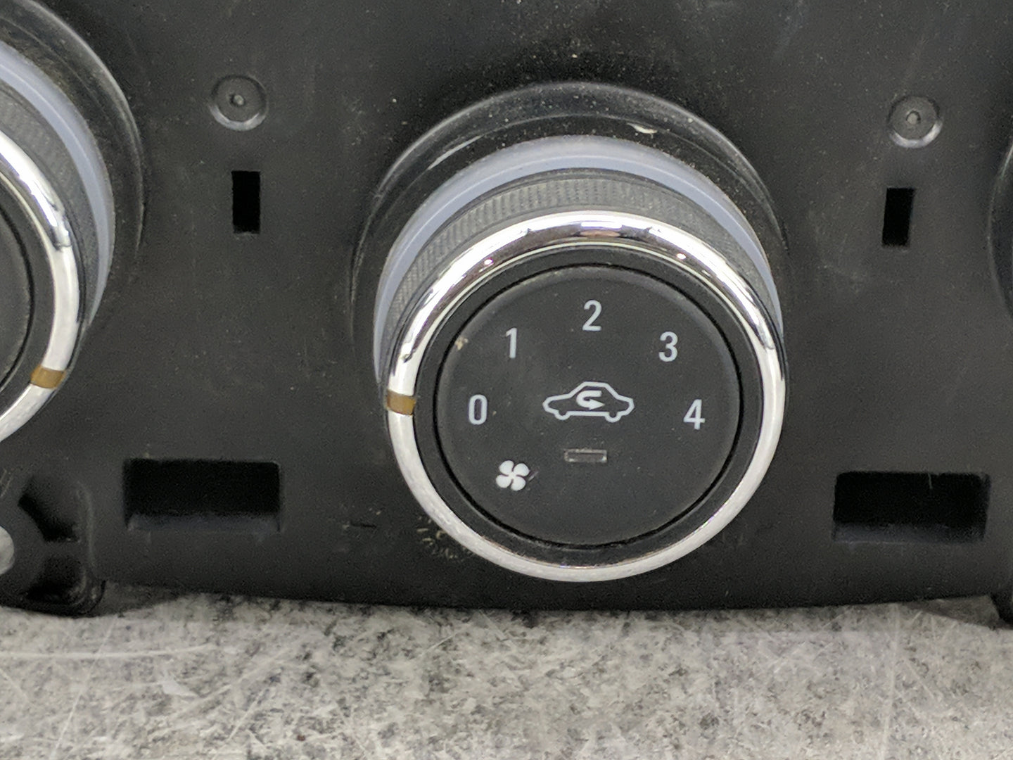2019-2022 Chevrolet Spark Climate Control Module Temperature AC/Heater Replacement P/N:42620151 3230100000X Fits OEM Used Au
