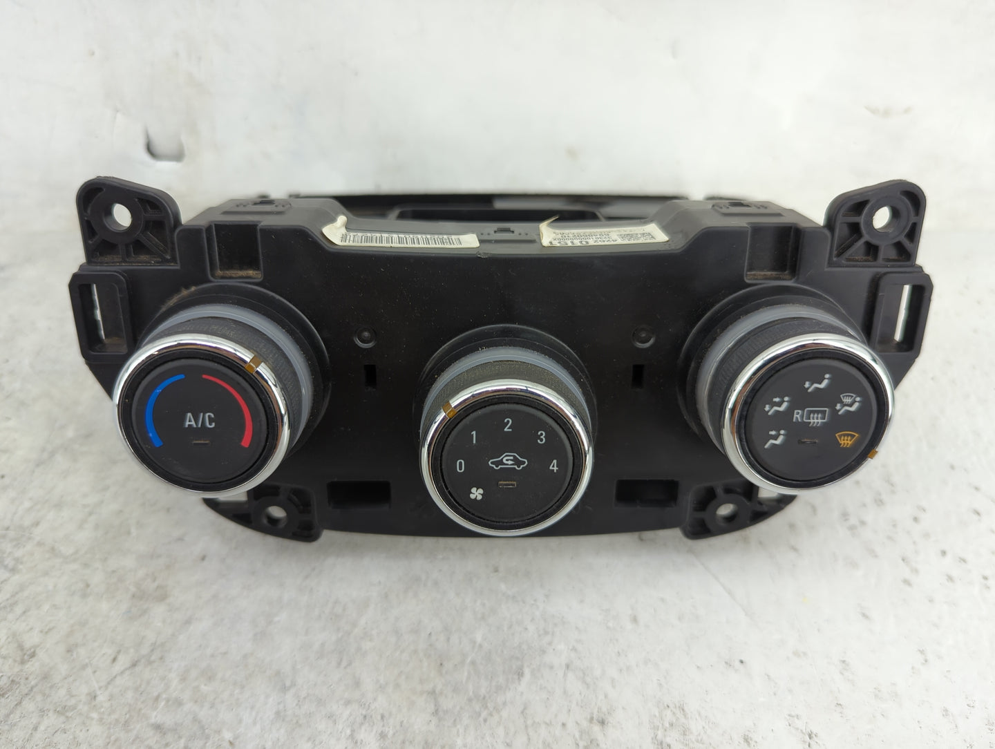 2019-2022 Chevrolet Spark Climate Control Module Temperature AC/Heater Replacement P/N:42620151 323010000000X Fits OEM Used 
