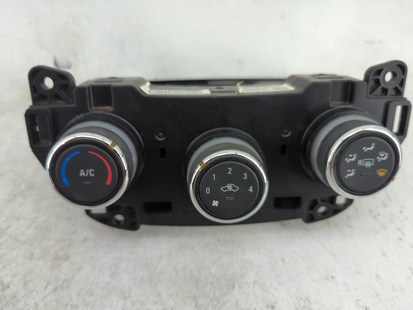2019-2022 Chevrolet Spark Climate Control Module Temperature AC/Heater Replacement P/N:42620151 323010000000X Fits OEM Used 