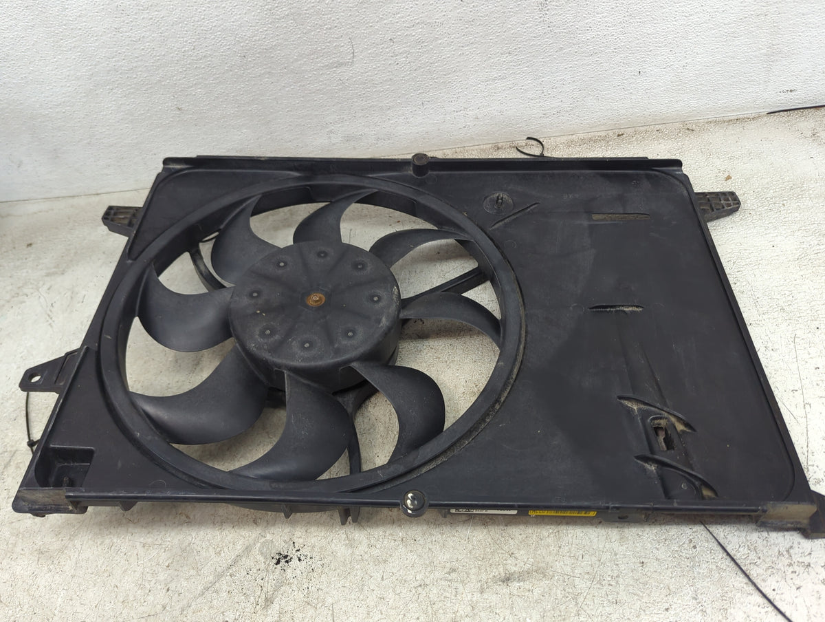 2016-2022 Chevrolet Spark Electric Radiator Cooling Fan Motor Assembly P/N:42426778 42557975 Fits OEM Used Auto Parts - Oemu