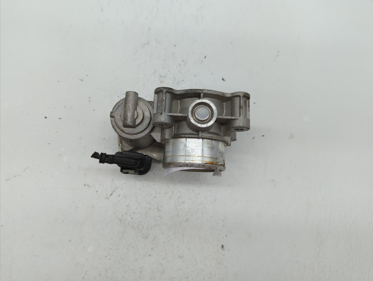 2016-2018 Chevrolet Spark Throttle Body P/N:12673014 Fits Fits 2016 2017 2018 OEM Used Auto Parts - Oemusedautoparts1.com