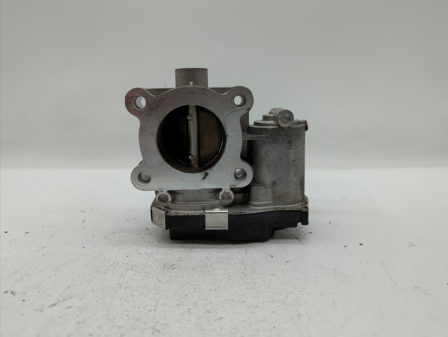 2016-2018 Chevrolet Spark Throttle Body P/N:12673014 Fits Fits 2016 2017 2018 OEM Used Auto Parts - Oemusedautoparts1.com
