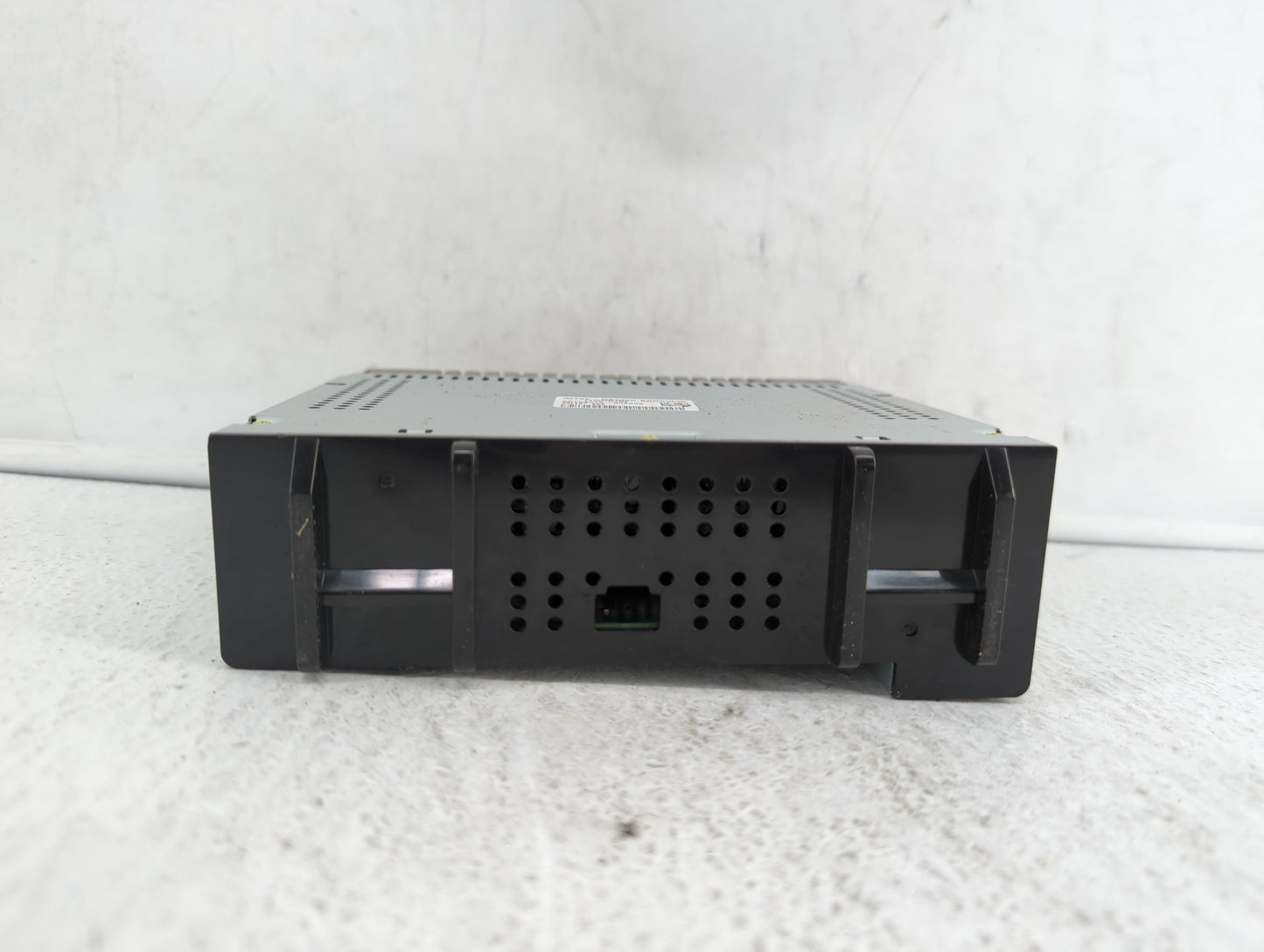2020 Chevrolet Spark Radio AM FM Cd Player Receiver Replacement P/N:42724500 Fits OEM Used Auto Parts - Oemusedautoparts1.co