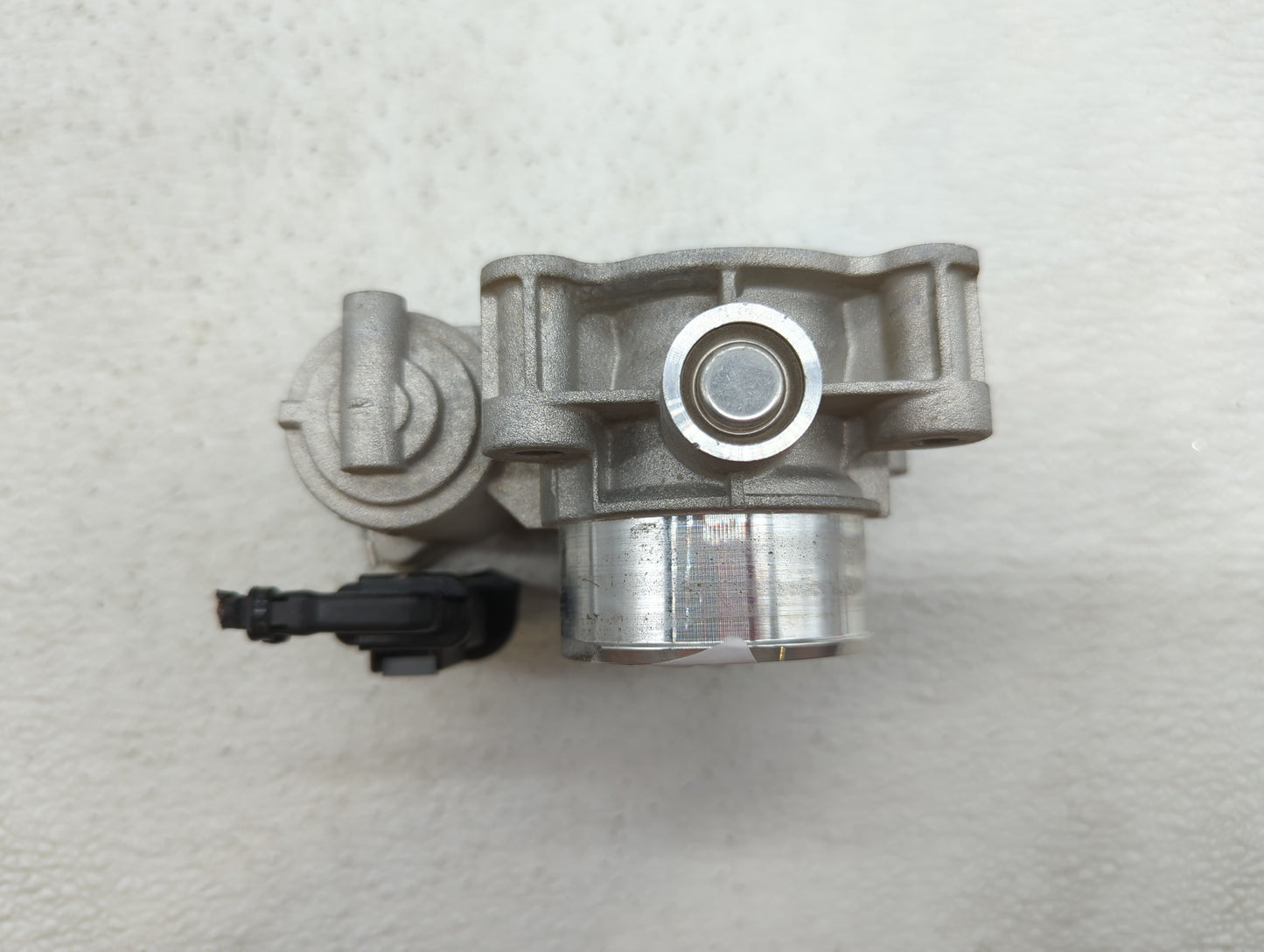 2016-2018 Chevrolet Spark Throttle Body P/N:12673014 Fits Fits 2016 2017 2018 OEM Used Auto Parts - Oemusedautoparts1.com