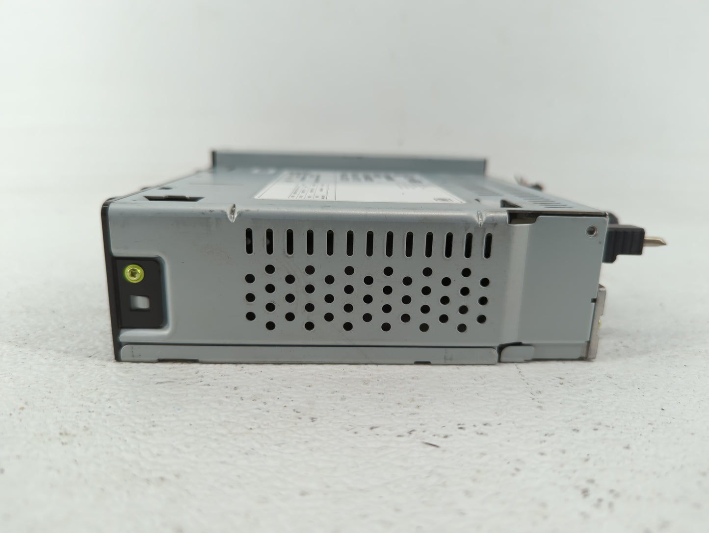 2020 Chevrolet Spark Radio AM FM Cd Player Receiver Replacement P/N:42724500 Fits OEM Used Auto Parts - Oemusedautoparts1.co