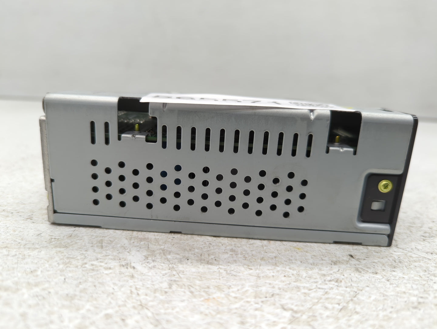 2020-2022 Chevrolet Spark Radio AM FM Cd Player Receiver Replacement P/N:42724500 Fits Fits 2020 2021 2022 OEM Used Auto Par