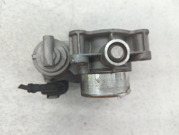 2016-2022 Chevrolet Spark Throttle Body P/N:S2SG9246A02281AA 12673014 Fits Fits 2016 2017 2018 2019 2020 2021 2022 OEM Used Auto Parts