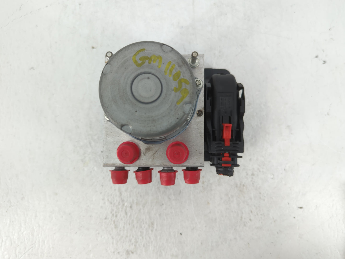 2018 Chevrolet Spark ABS Pump Control Module Replacement P/N:4262 0114 Fits OEM Used Auto Parts - Oemusedautoparts1.com