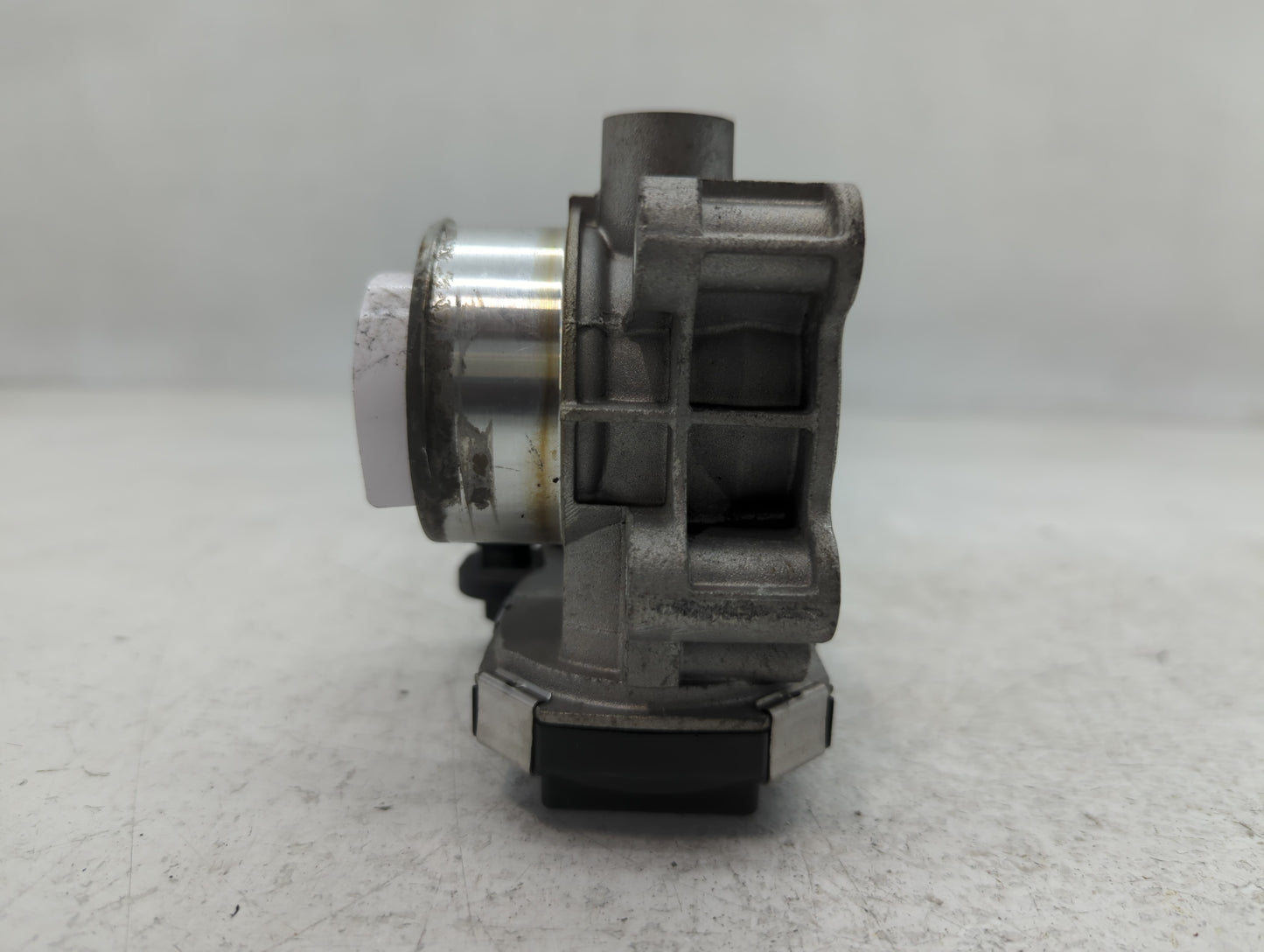 2016-2022 Chevrolet Spark Throttle Body P/N:12673014 Fits Fits 2016 2017 2018 2019 2020 2021 2022 OEM Used Auto Parts - Oemu